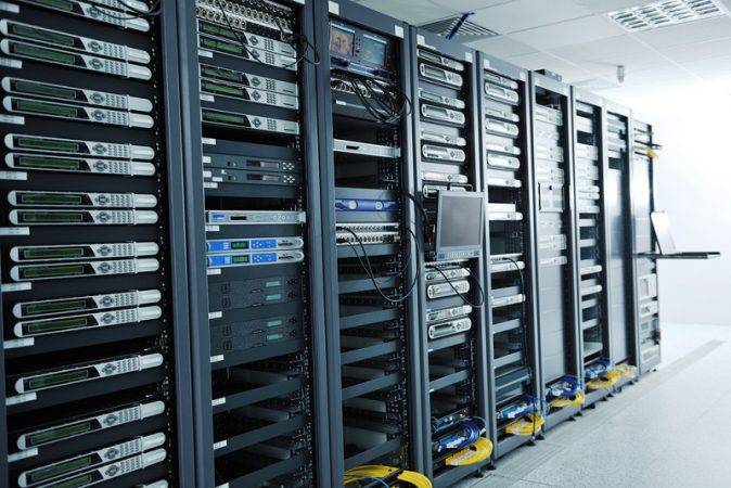 اهمیت تجهیزات شبکه و اتاق سرور در شرکت - رک